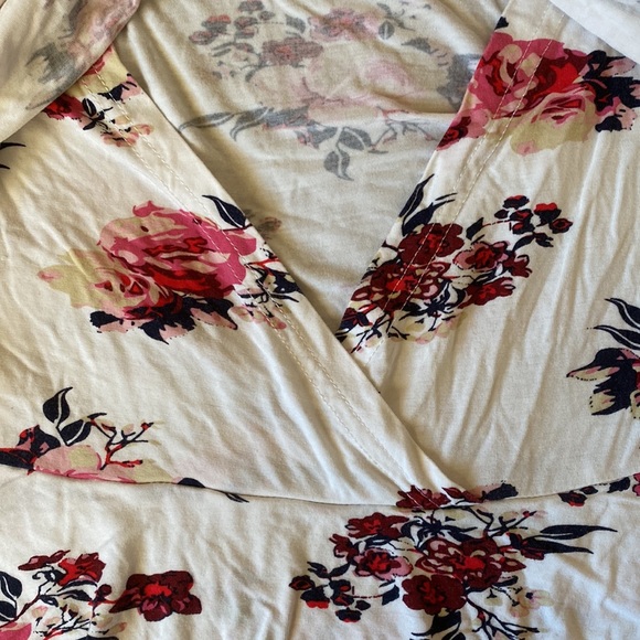 Nursing Tank Floral Print - Picture 4 of 6